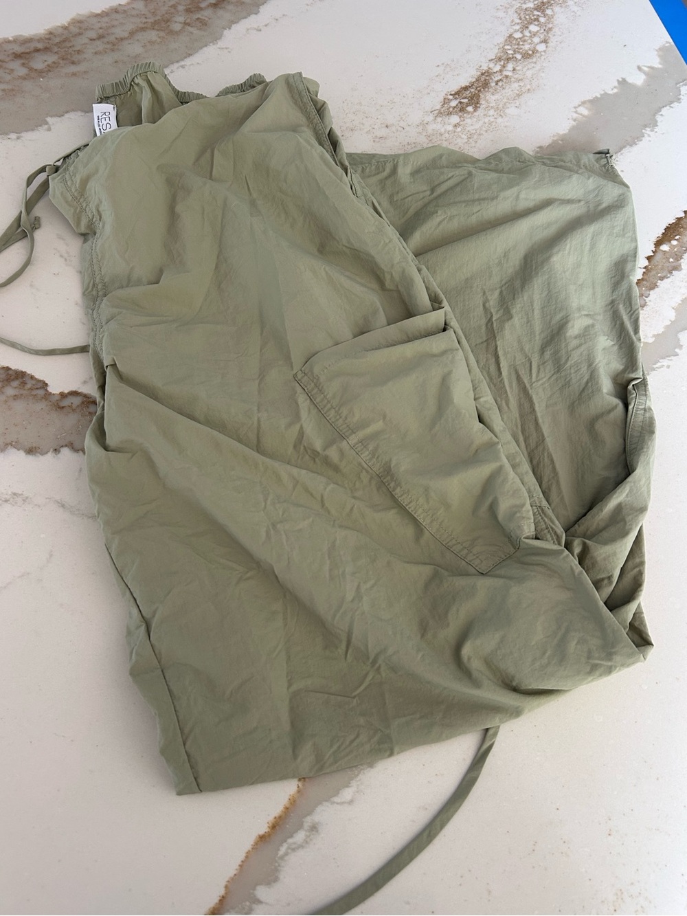 Resa air pant in travertine NWOT - Picture 5 of 9